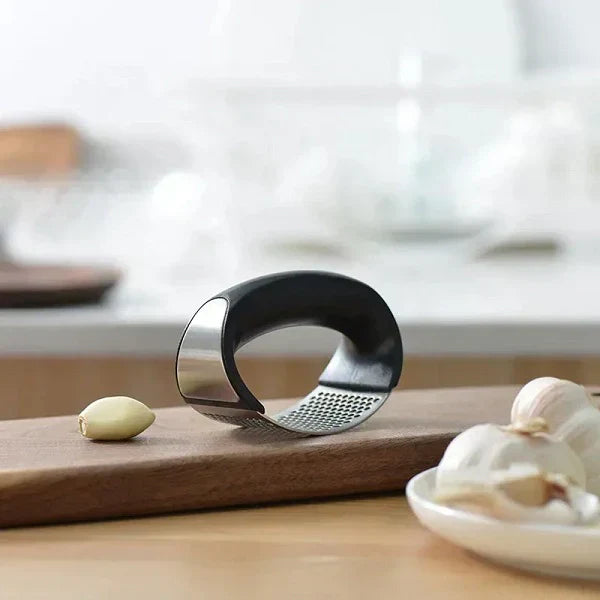 Gnječilica secko za beli luk - GARLIC PRESS