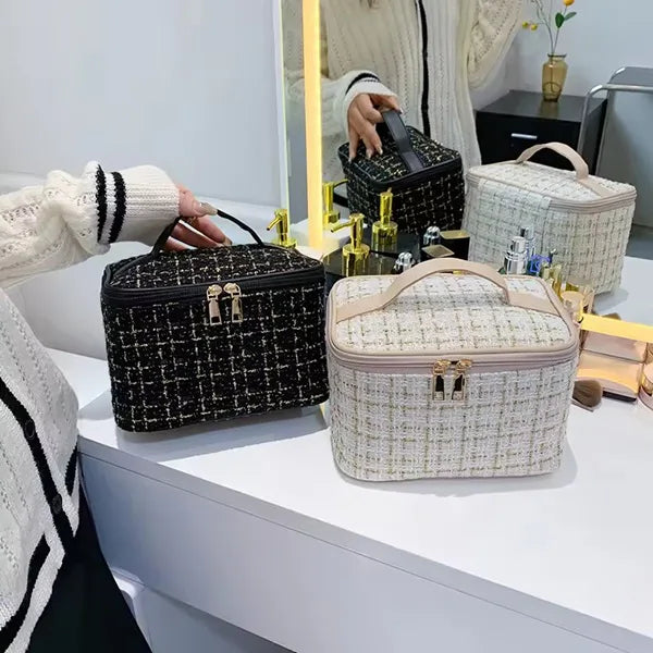 Kozmetička torba sa ručkom